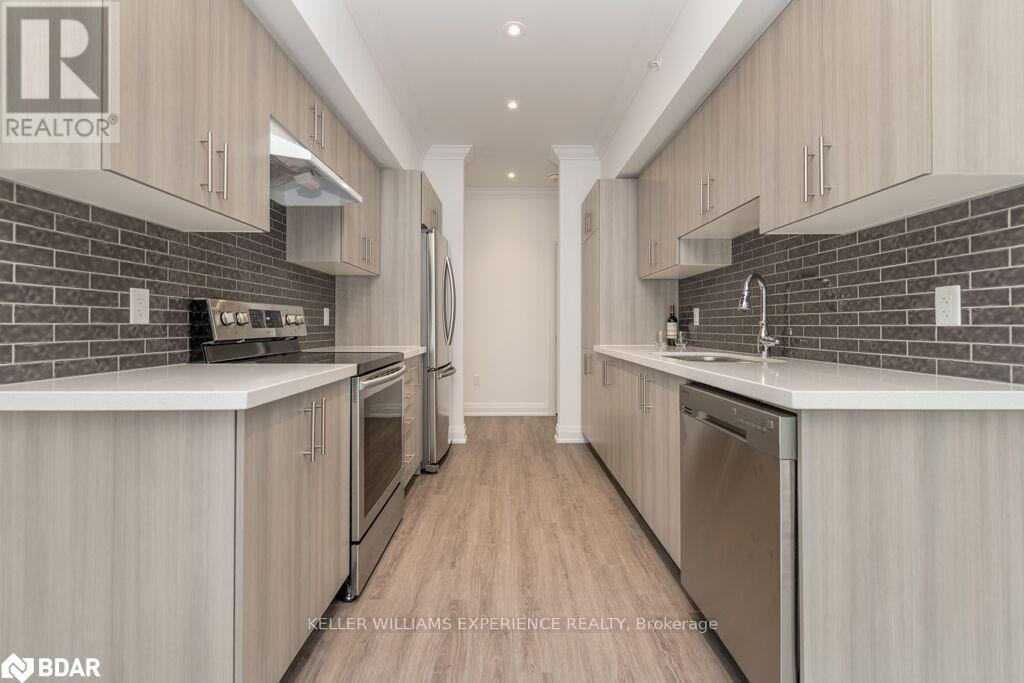 314 - 304 Essa Road, Barrie (0 West), Ontario  L9J 0H5 - Photo 4 - S12925932