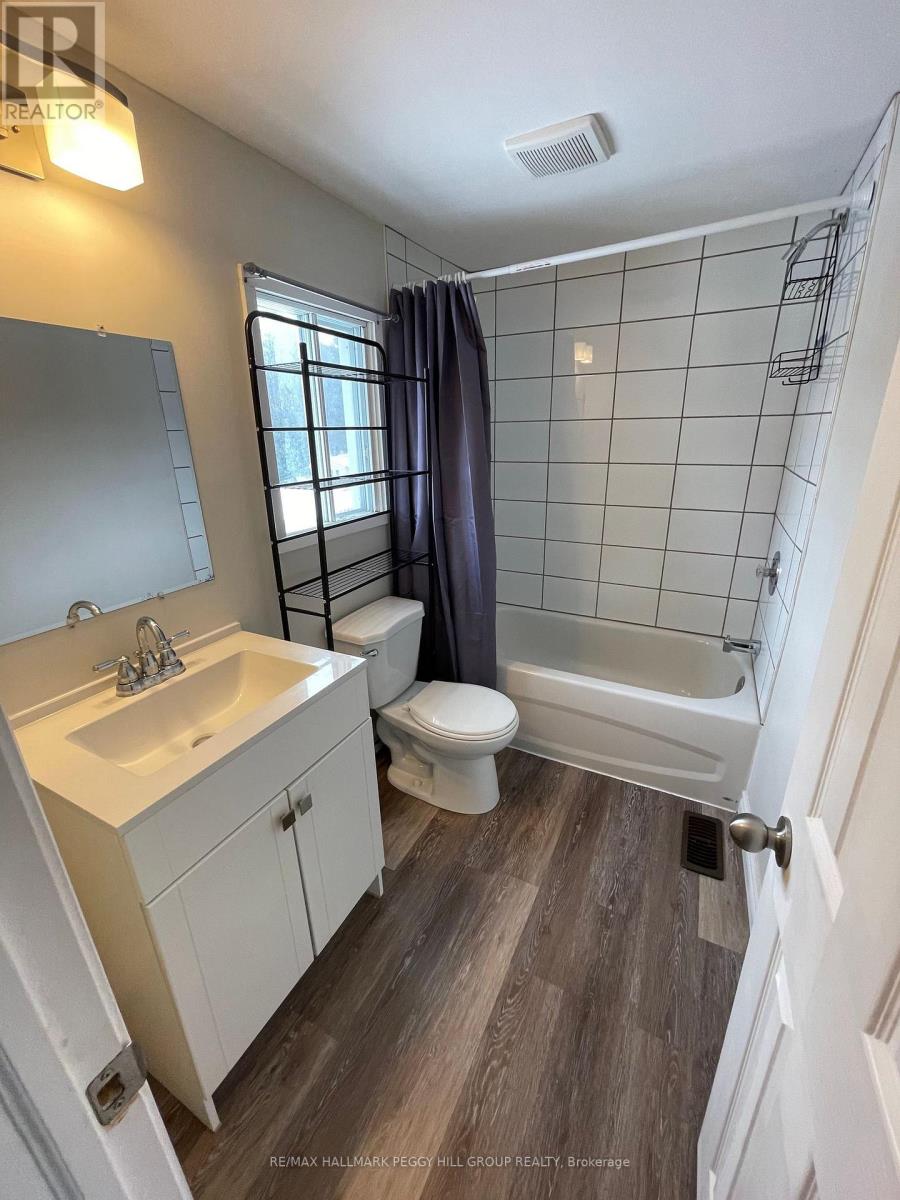 2 - 126 Robert Street E, Penetanguishene, Ontario  L9M 1J2 - Photo 10 - S12926018