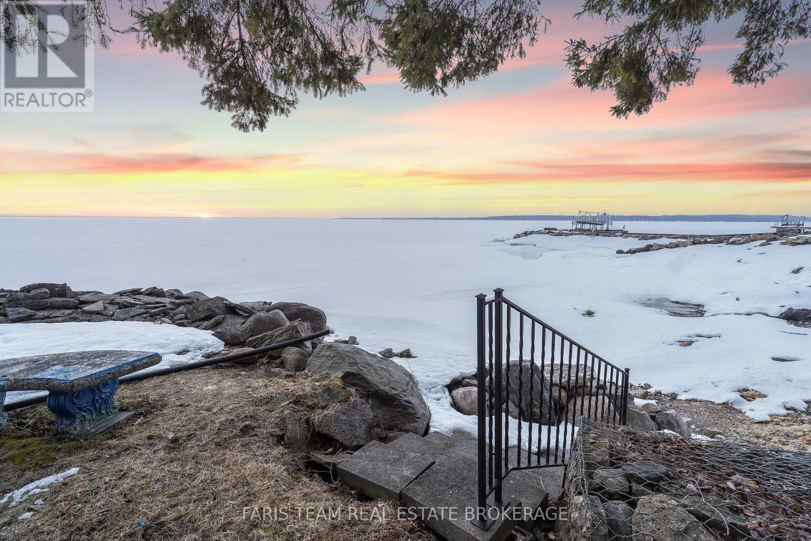 481 Islandview Lane, Midland, Ontario  L4R 5H4 - Photo 49 - S12926032