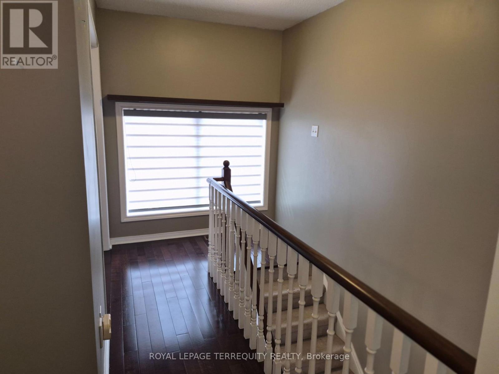 284 Pinnacle Trail, Aurora, Ontario  L4G 7G2 - Photo 16 - N12892708