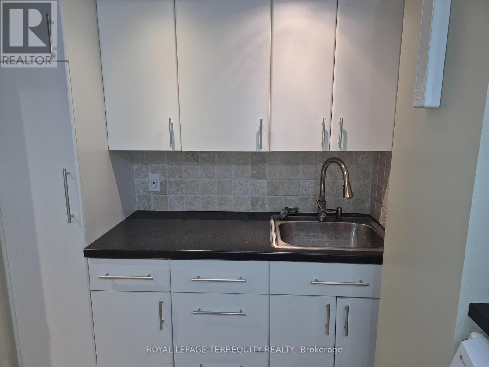 284 Pinnacle Trail, Aurora, Ontario  L4G 7G2 - Photo 14 - N12892708