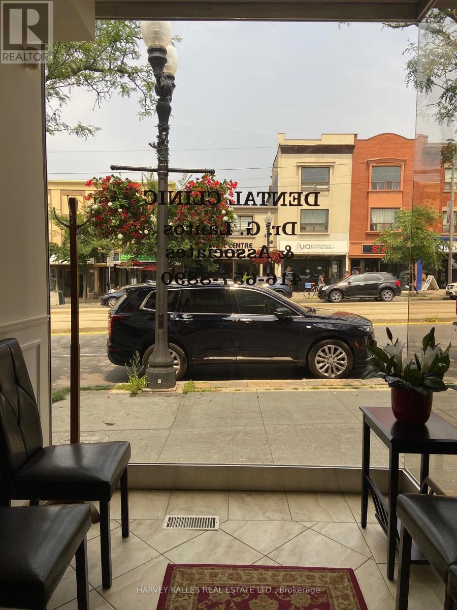 1261 A St.clair Avenue W, Toronto, Ontario  M6B 3B4 - Photo 4 - W12800646