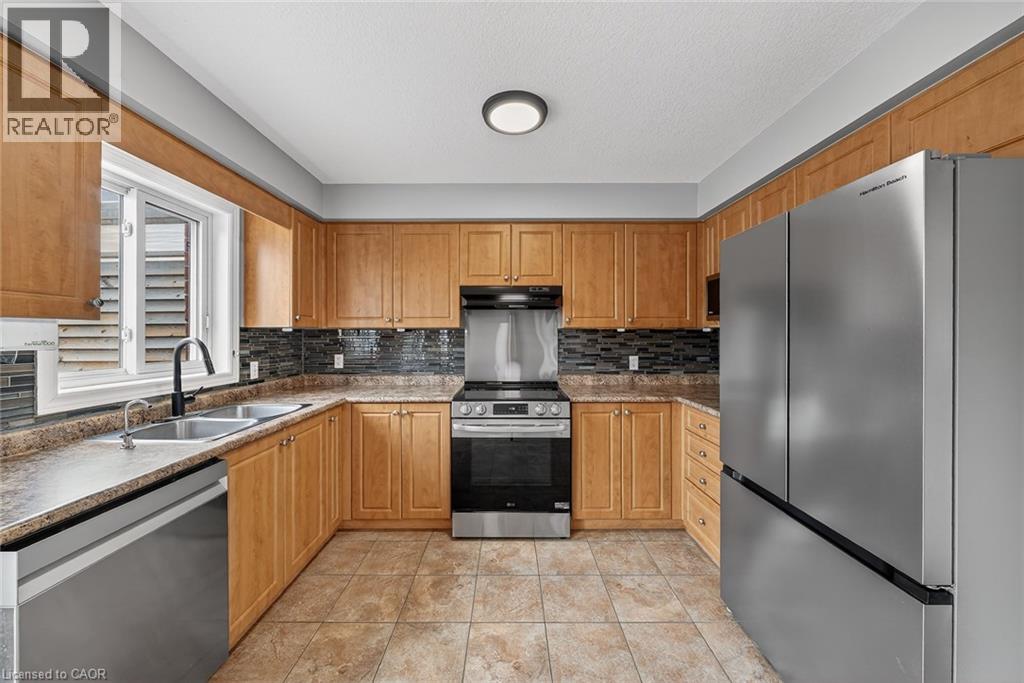 215 Munnoch Boulevard, Woodstock, Ontario  N4T 1V7 - Photo 19 - 40815367