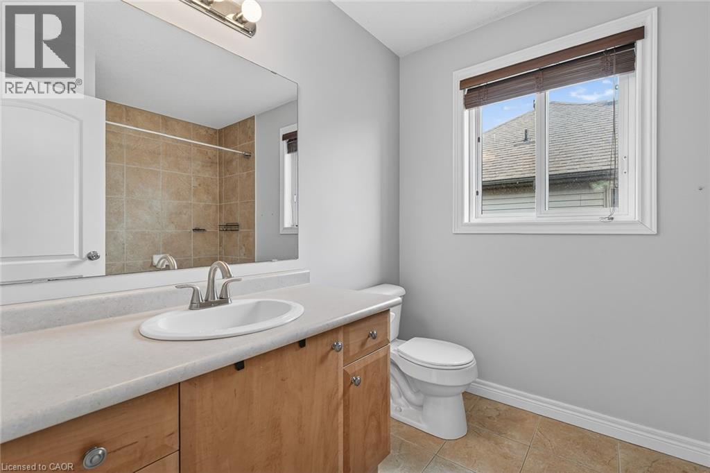 215 Munnoch Boulevard, Woodstock, Ontario  N4T 1V7 - Photo 30 - 40815367