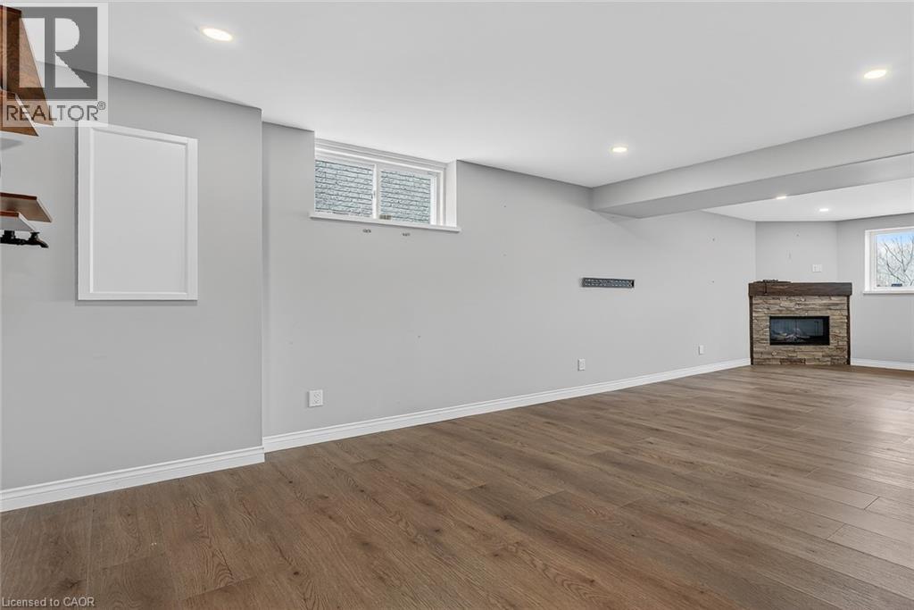 215 Munnoch Boulevard, Woodstock, Ontario  N4T 1V7 - Photo 38 - 40815367