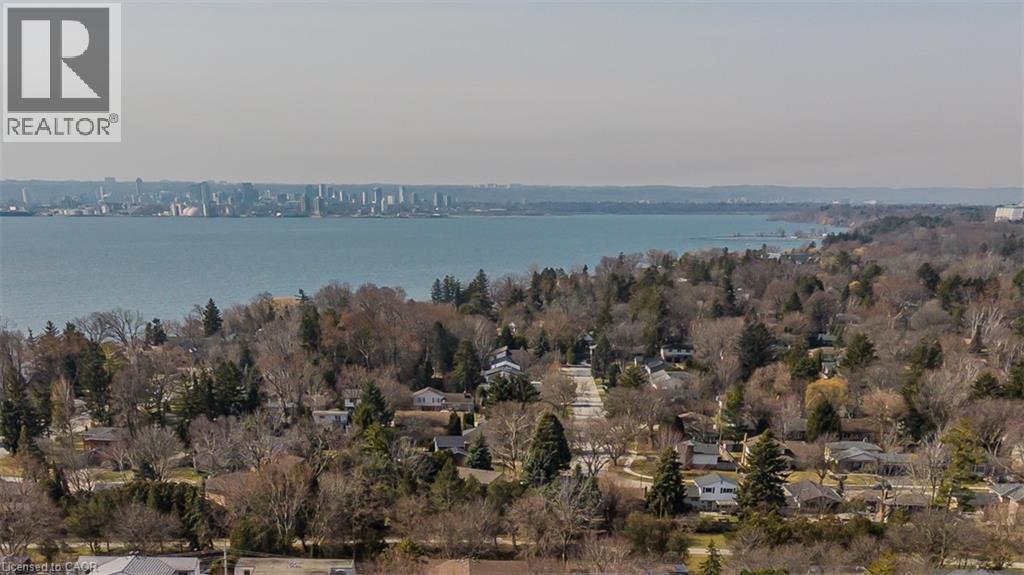 621 Francis Road, Burlington, Ontario  L7T 3X6 - Photo 2 - 40814783