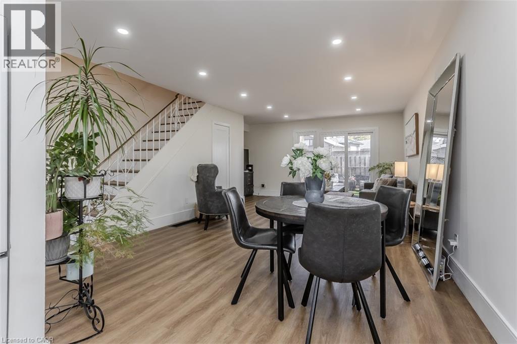 621 Francis Road, Burlington, Ontario  L7T 3X6 - Photo 6 - 40814783