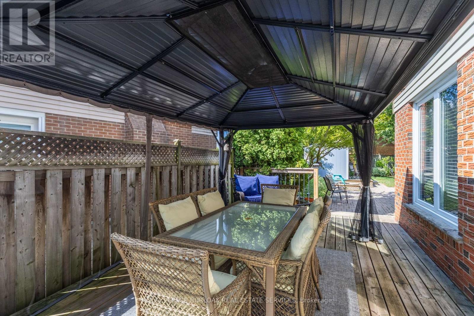 1580 Woodeden Drive, Mississauga, Ontario  L5H 3S5 - Photo 29 - W12925874