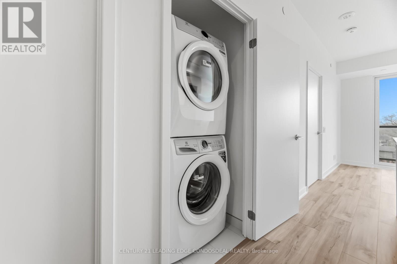 709 - 1660 Bloor Street W, Toronto, Ontario  M6P 1A8 - Photo 25 - W12925886