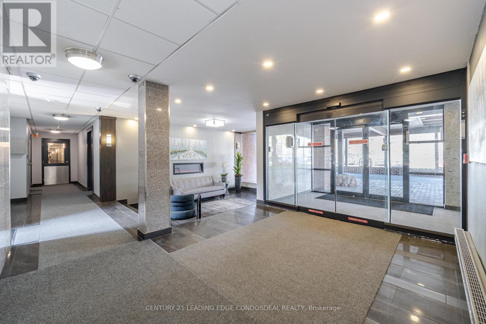 709 - 1660 Bloor Street W, Toronto, Ontario  M6P 1A8 - Photo 47 - W12925886