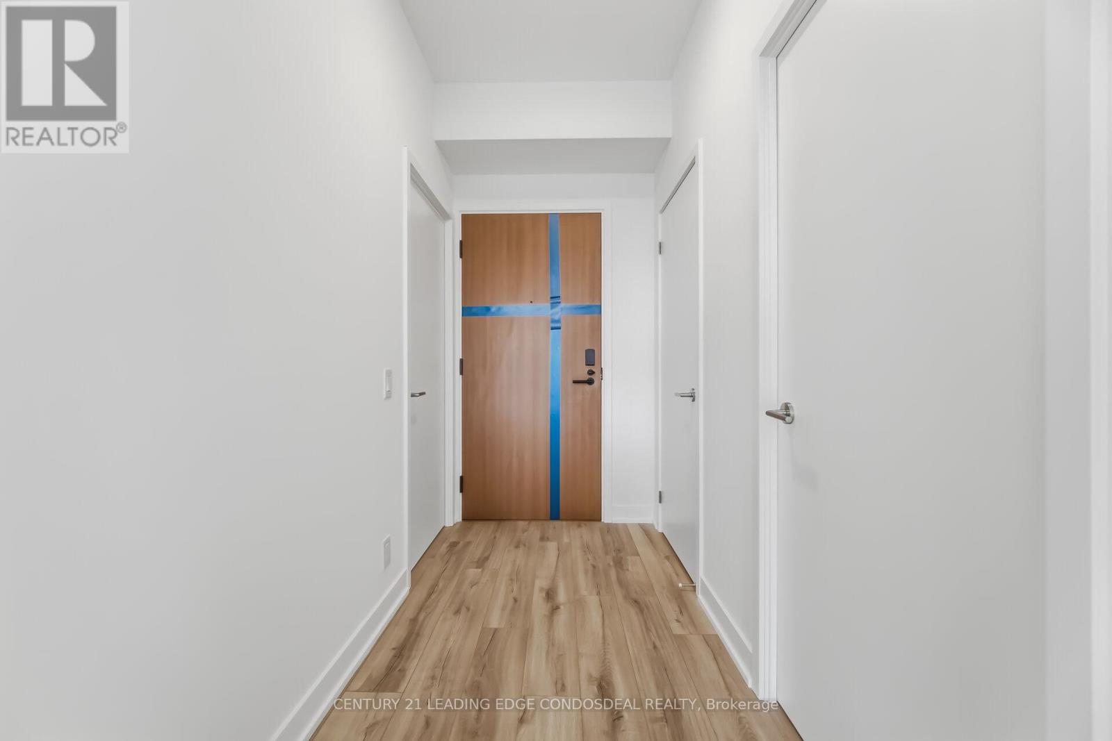 709 - 1660 Bloor Street W, Toronto, Ontario  M6P 1A8 - Photo 7 - W12925886