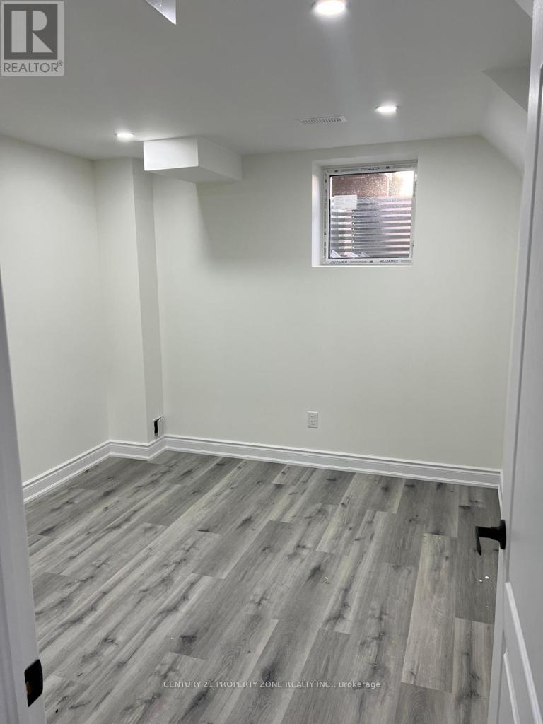 Bsmt - 66 Fann Drive, Brampton (Northwest Brampton), Ontario  L7A 4L3 - Photo 12 - W12925898