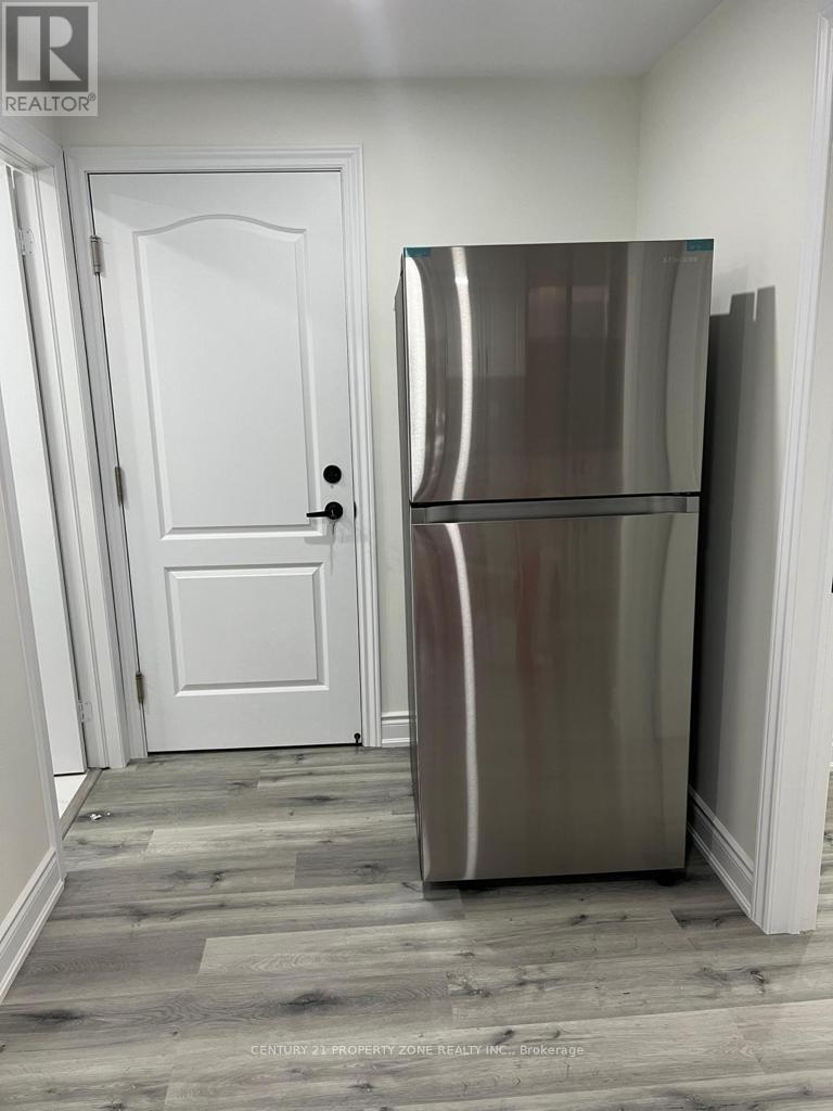 Bsmt - 66 Fann Drive, Brampton (Northwest Brampton), Ontario  L7A 4L3 - Photo 8 - W12925898