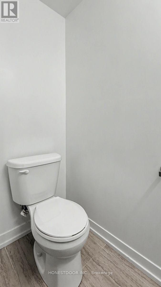 26 - 1095 Cooke Boulevard, Burlington, Ontario  L7T 0C4 - Photo 20 - W12925908