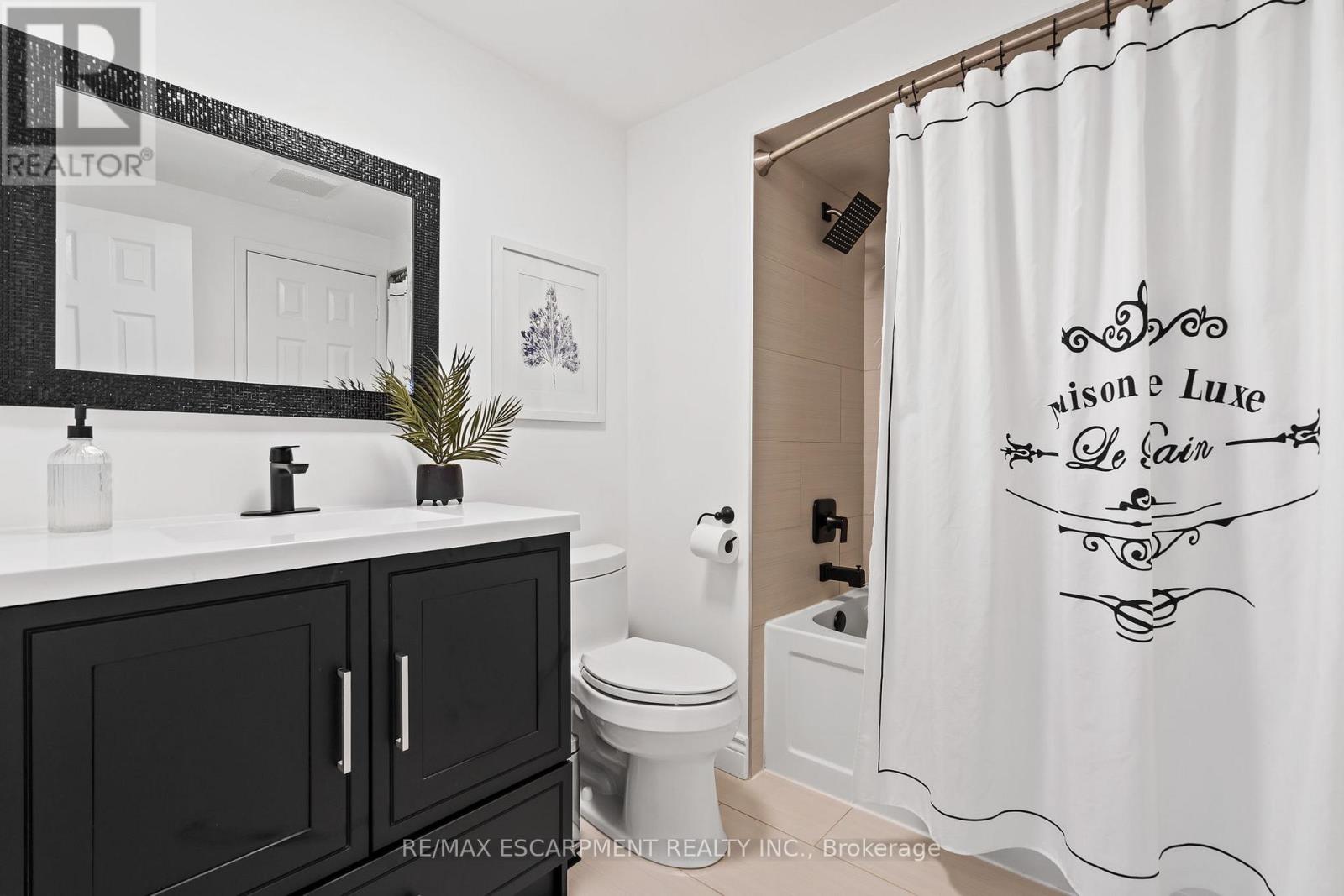 2685 Los Palmas Court, Mississauga, Ontario  L5N 2G6 - Photo 15 - W12925980