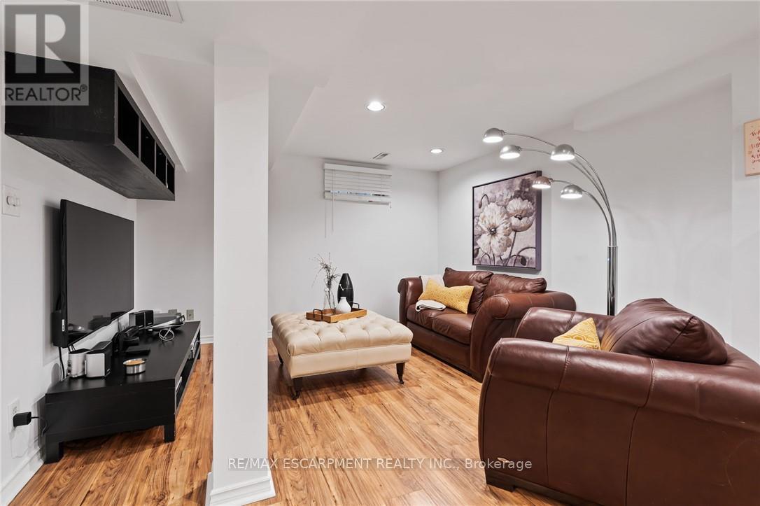 2685 Los Palmas Court, Mississauga, Ontario  L5N 2G6 - Photo 20 - W12925980