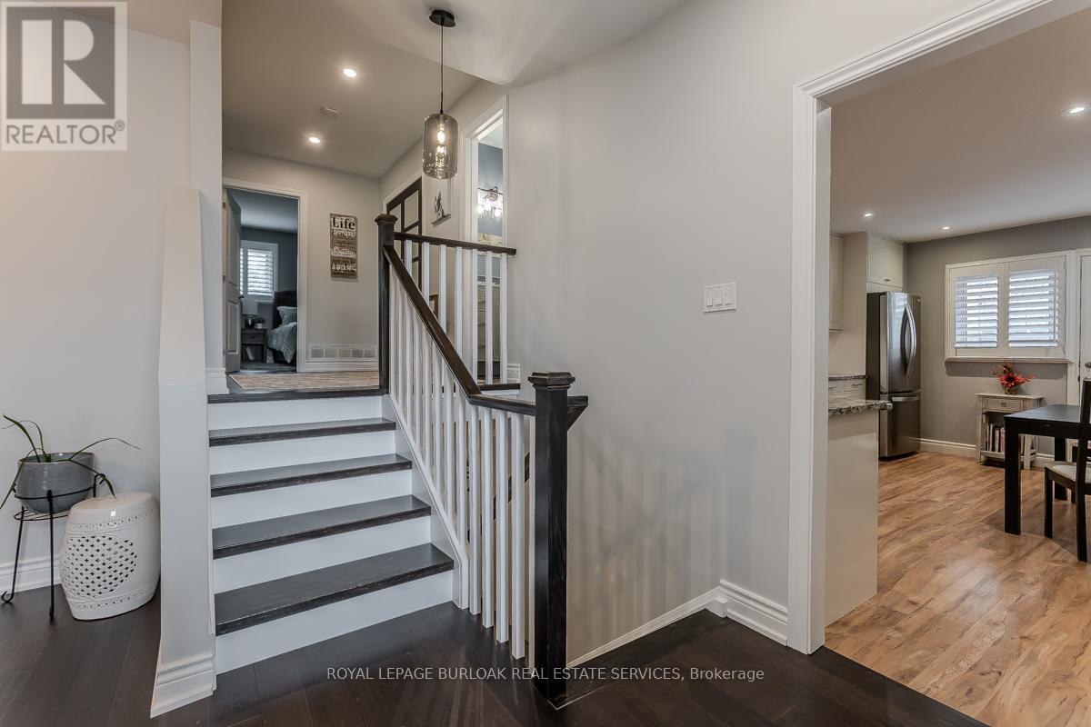 2360 Cavendish Drive, Burlington, Ontario  L7P 3B4 - Photo 19 - W12925984