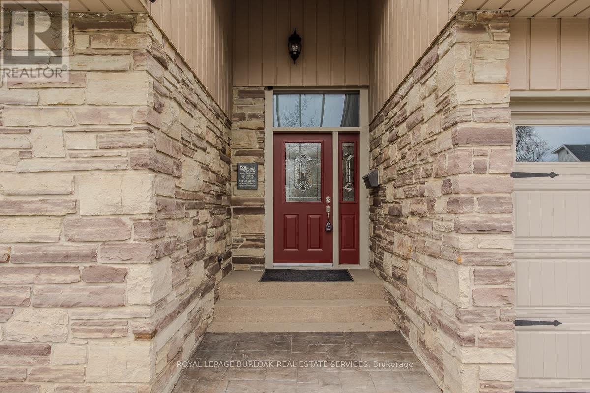 2360 Cavendish Drive, Burlington, Ontario  L7P 3B4 - Photo 37 - W12925984