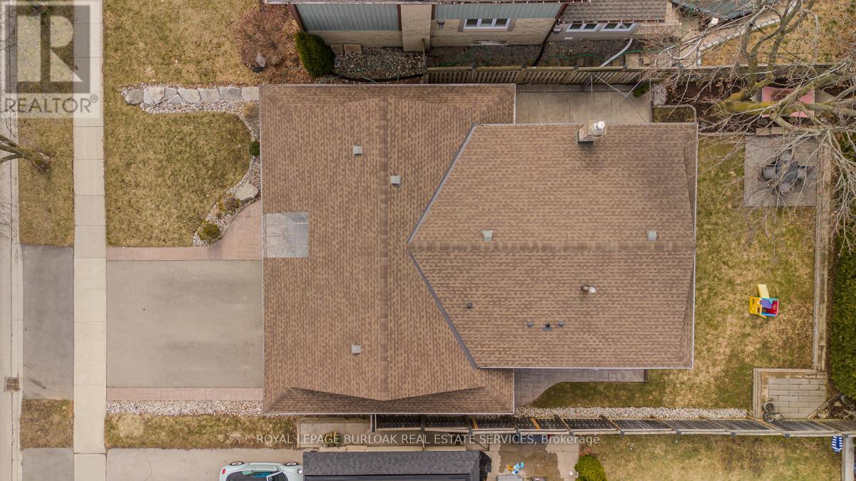 2360 Cavendish Drive, Burlington, Ontario  L7P 3B4 - Photo 40 - W12925984