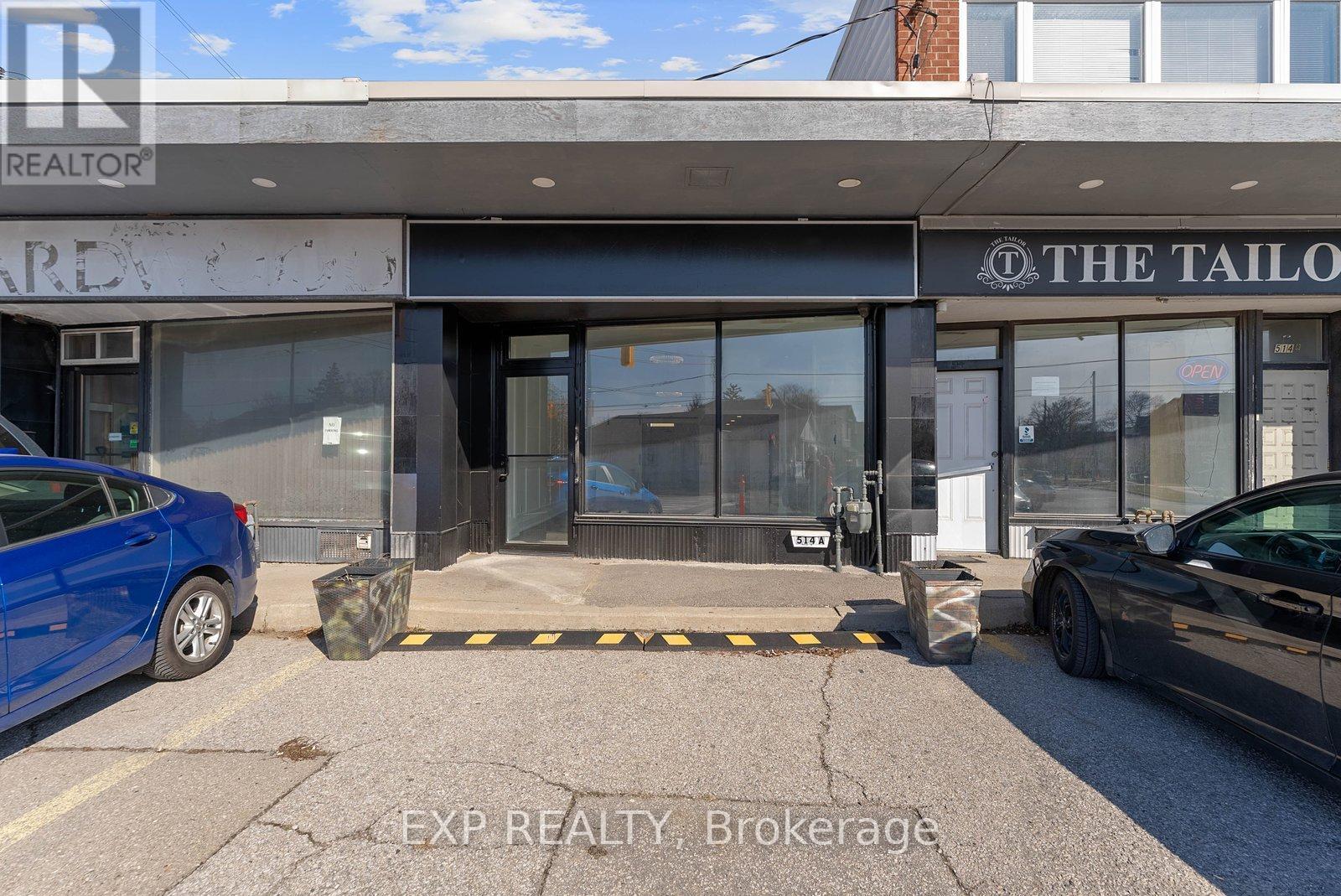 514a Evans Avenue, Toronto, Ontario  M8W 2T7 - Photo 6 - W12926008