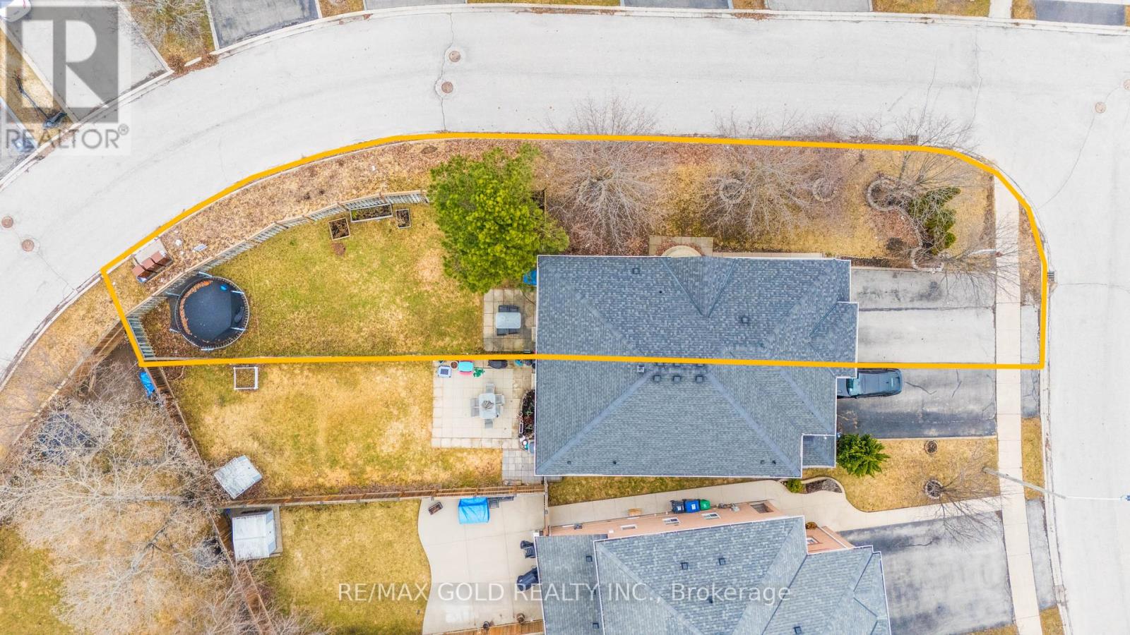 7330 Frontier Ridge, Mississauga, Ontario  L5N 7P7 - Photo 3 - W12926012