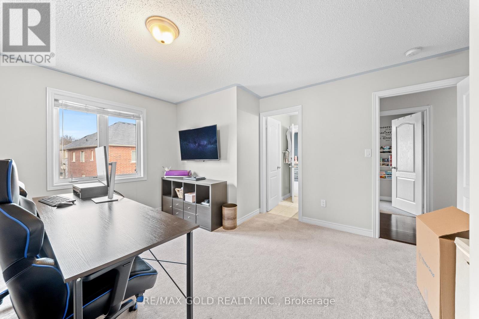 9 Fringetree Road, Brampton, Ontario  L6R 0B6 - Photo 30 - W12926054