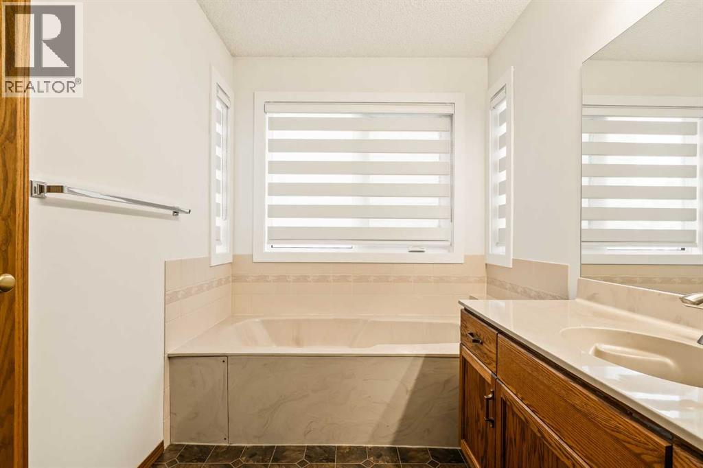 224 Eldorado Place NE, Calgary, Alberta  T1Y 6T3 - Photo 24 - A2285619