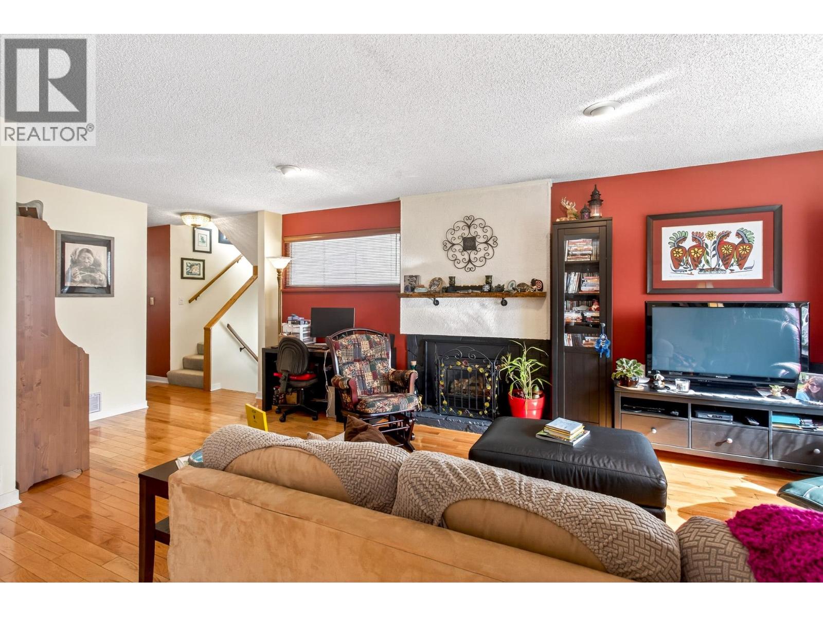 481 San Remo Drive, Port Moody, British Columbia V3H 3S6 - Photo 8 - R3102919