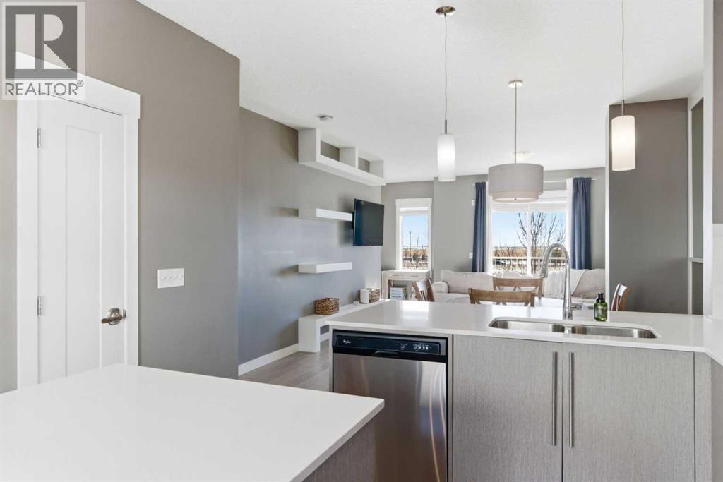 33, 111 Rainbow Falls Gate, Chestermere, Alberta  T1X 0Z5 - Photo 21 - A2289405