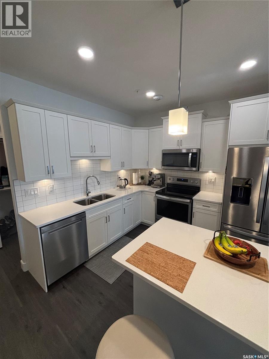 113 105 Willis Crescent, Saskatoon, Saskatchewan  S7T 0Z3 - Photo 2 - SK031200