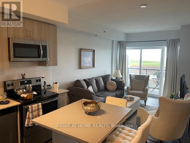 404 - 560 North Service Road, Grimsby, Ontario L3M 0G9 - Photo 4 - X12925880