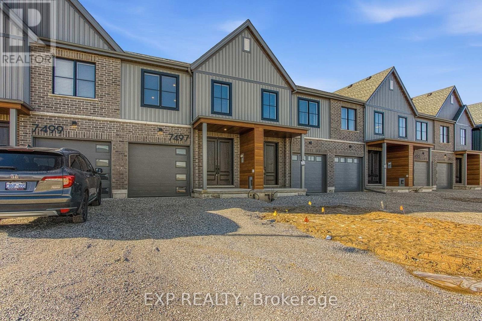 UPPER - 7497 MARVEL DRIVE, Niagara Falls, Ontario