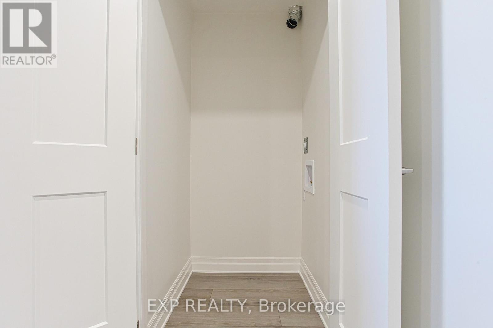 Upper - 7497 Marvel Drive, Niagara Falls, Ontario  L2H 3V8 - Photo 19 - X12925900