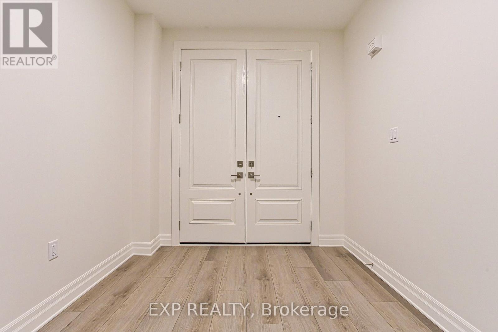 Main - 7497 Marvel Drive, Niagara Falls (Chippawa), Ontario  L2H 3V8 - Photo 2 - X12925944