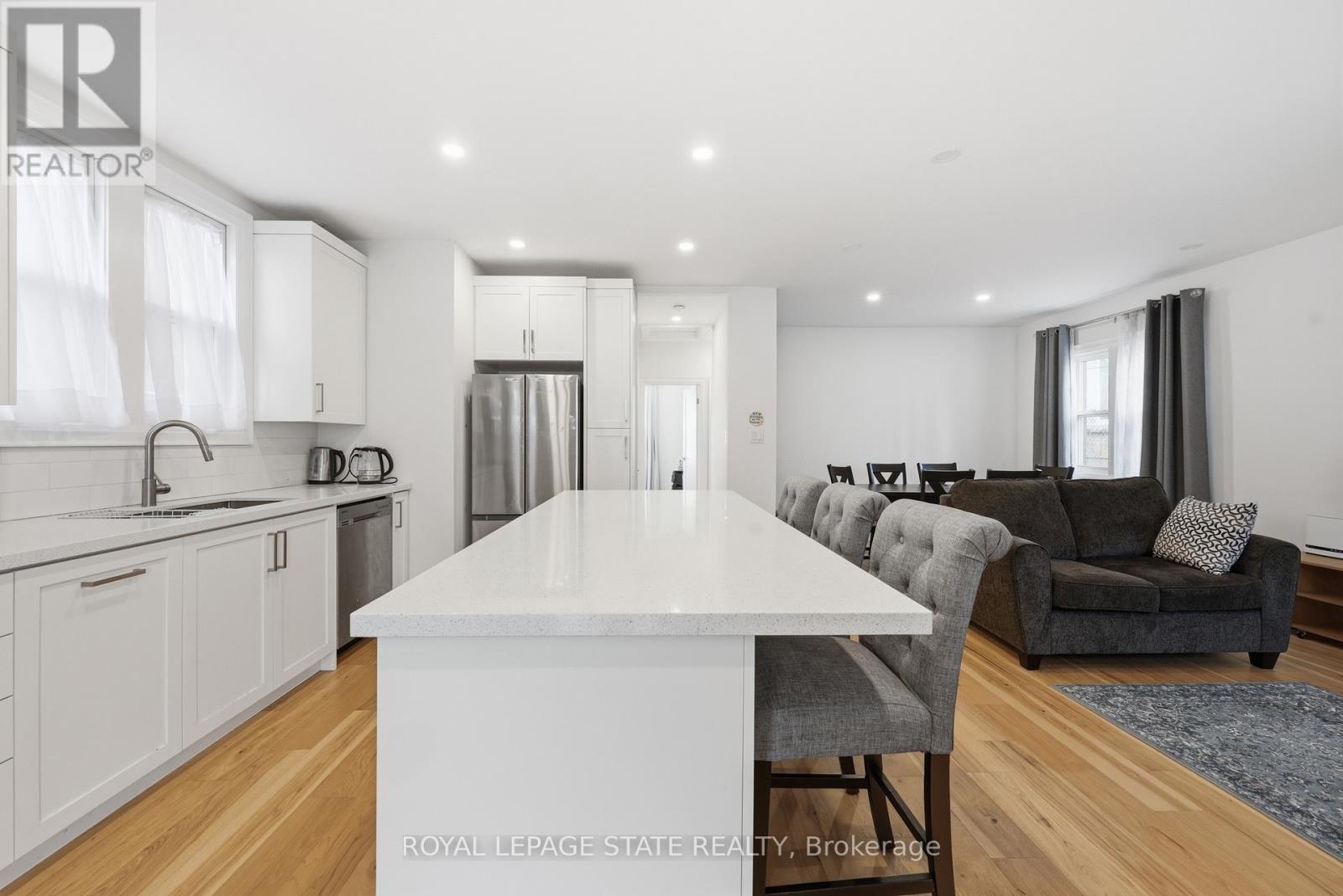 129 Jackson Street W, Hamilton, Ontario  L8P 1L8 - Photo 10 - X12926072