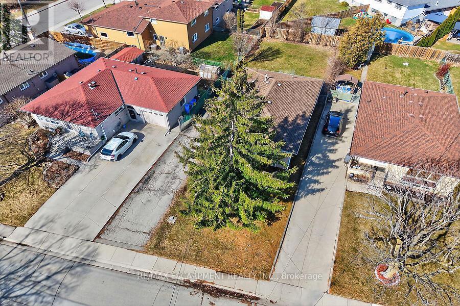 66 Highridge Avenue, Hamilton, Ontario  L8E 2S1 - Photo 40 - X12926086