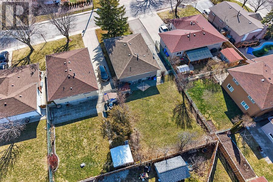 66 Highridge Avenue, Hamilton, Ontario  L8E 2S1 - Photo 42 - X12926086