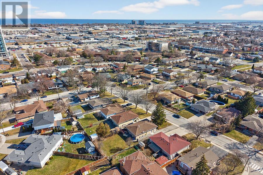 66 Highridge Avenue, Hamilton, Ontario  L8E 2S1 - Photo 44 - X12926086