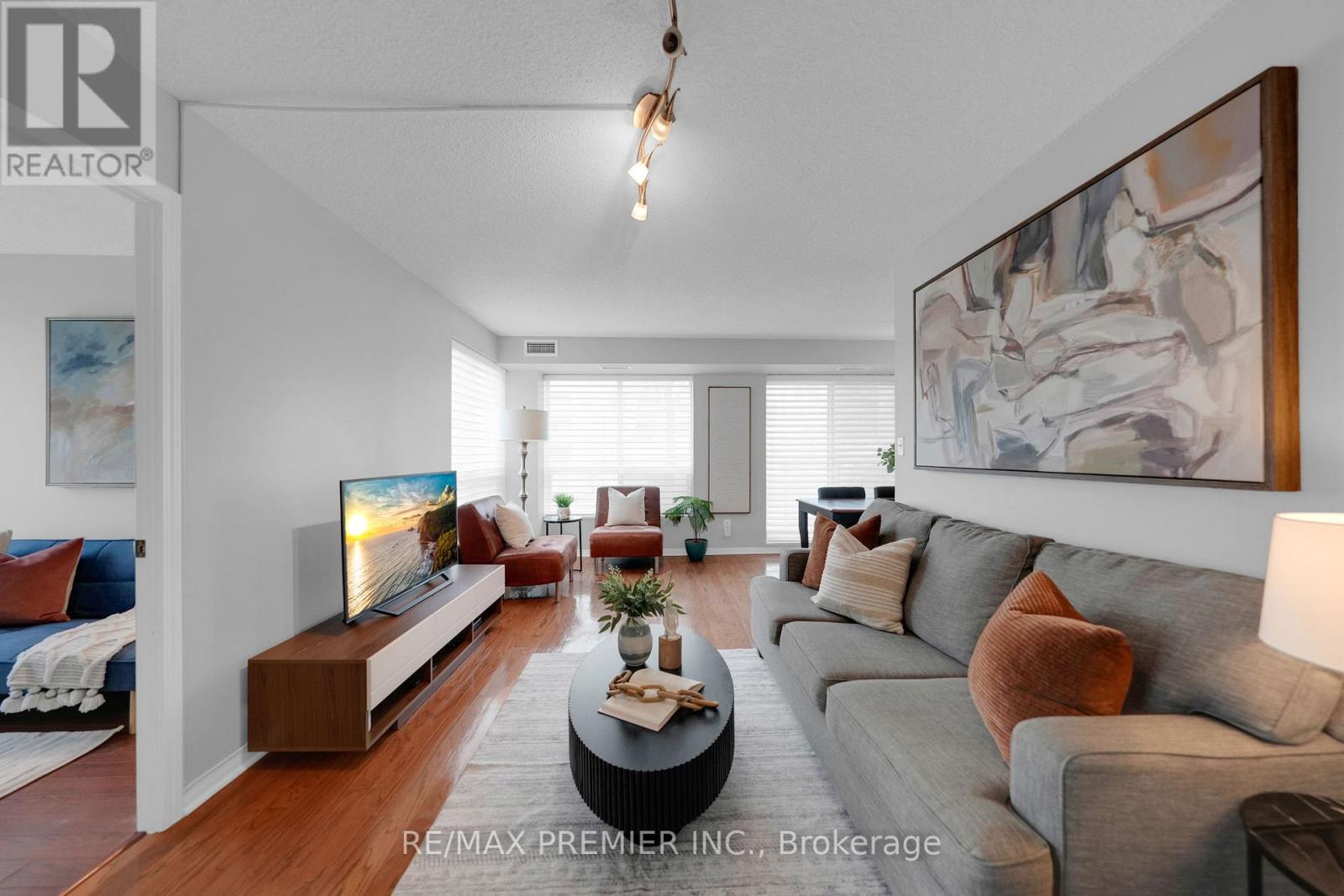 220 - 51 Baffin Court, Richmond Hill, Ontario  L4B 4P6 - Photo 23 - N12922864