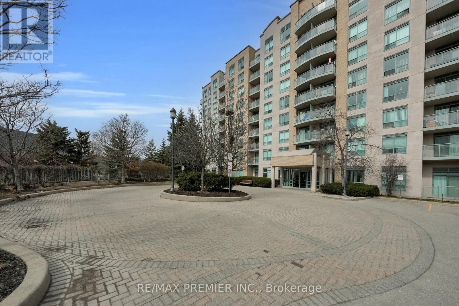 220 - 51 Baffin Court, Richmond Hill, Ontario  L4B 4P6 - Photo 34 - N12922864