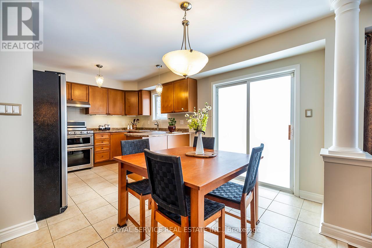 66 Stillwell Lane, Clarington, Ontario  L1B 1R4 - Photo 11 - E12926062