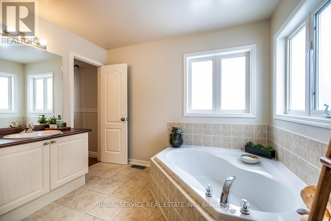 66 Stillwell Lane, Clarington, Ontario  L1B 1R4 - Photo 23 - E12926062