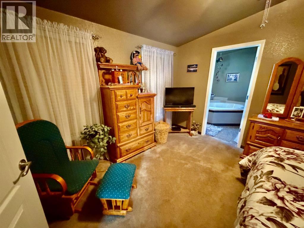 206 Railway Avenue, Coaldale, Alberta  T1M 0A7 - Photo 17 - A2296499