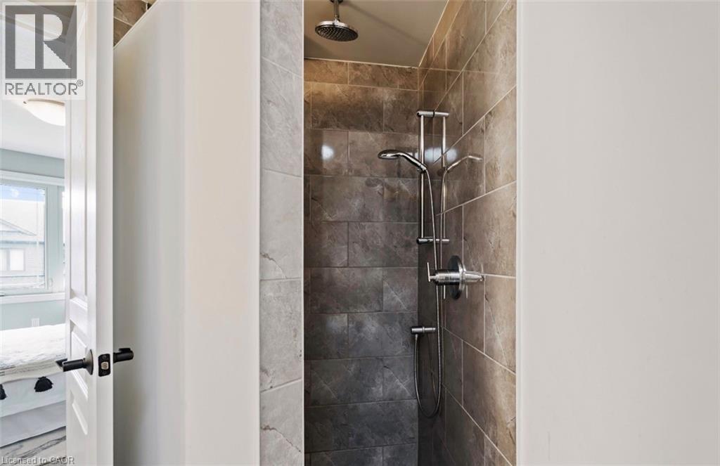 24 Lawson Street, Dufferin, Ontario  L9W 5S5 - Photo 12 - 40815488