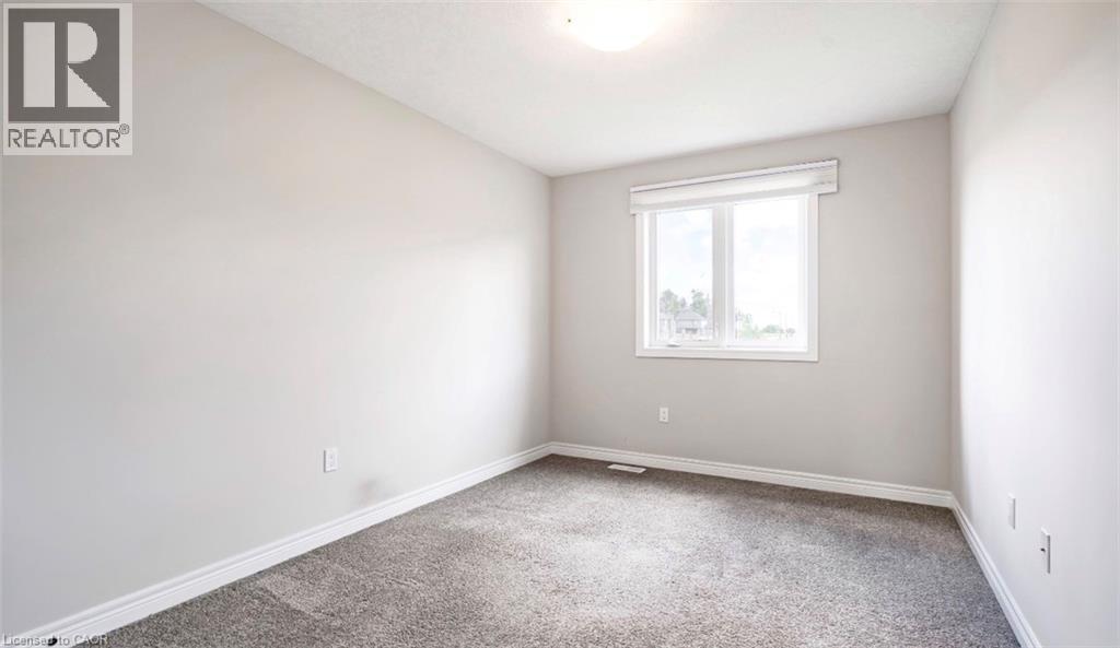 24 Lawson Street, Dufferin, Ontario  L9W 5S5 - Photo 14 - 40815488