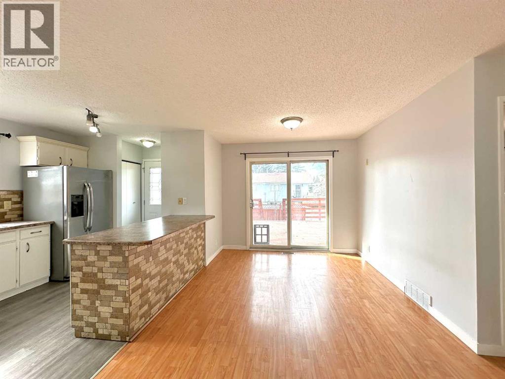 511 Sabrina Road SW, Calgary, Alberta  T2W 1Y7 - Photo 9 - A2294903