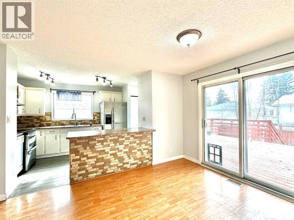 511 Sabrina Road SW, Calgary, Alberta  T2W 1Y7 - Photo 7 - A2294903