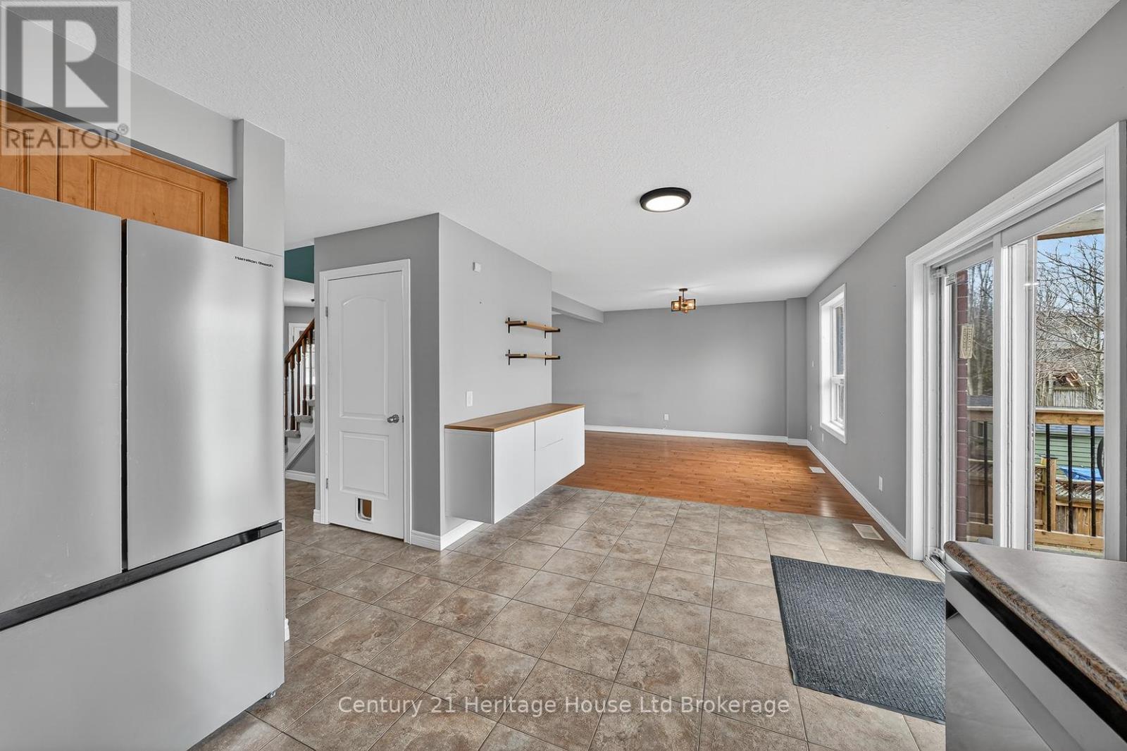 215 Munnoch Boulevard, Woodstock, Ontario  N4T 1V7 - Photo 20 - X12926204