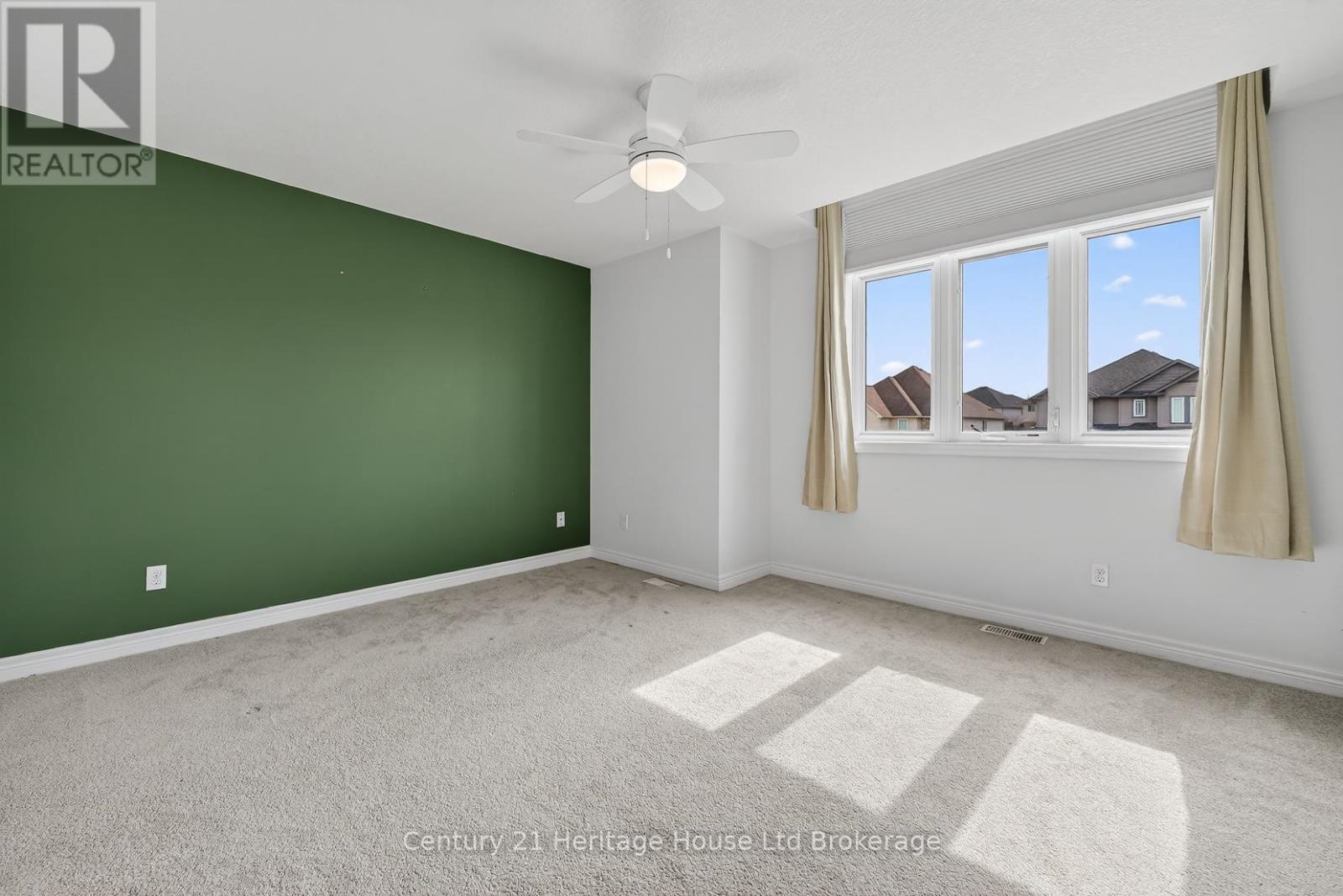 215 Munnoch Boulevard, Woodstock, Ontario  N4T 1V7 - Photo 30 - X12926204