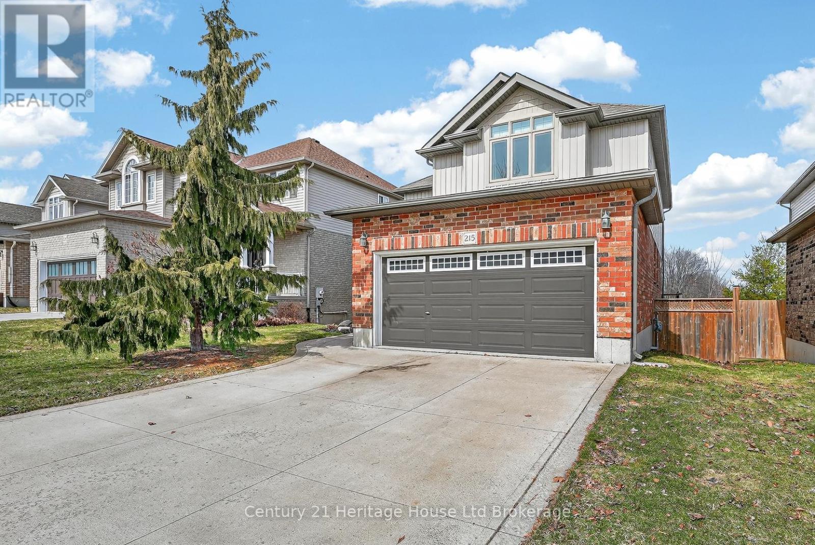 215 Munnoch Boulevard, Woodstock, Ontario  N4T 1V7 - Photo 4 - X12926204